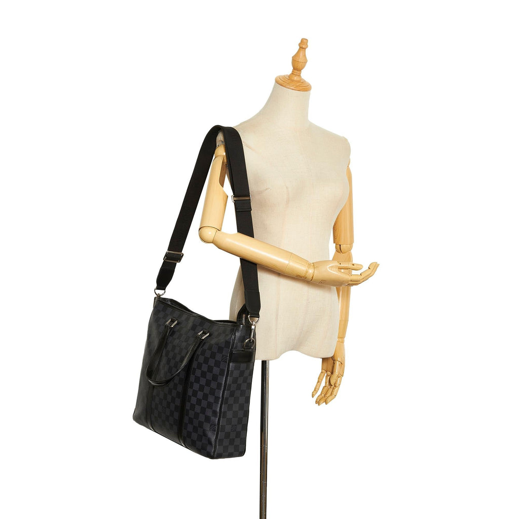 Louis Vuitton Damier Graphite Tadao PM (SHG-27FjjL)