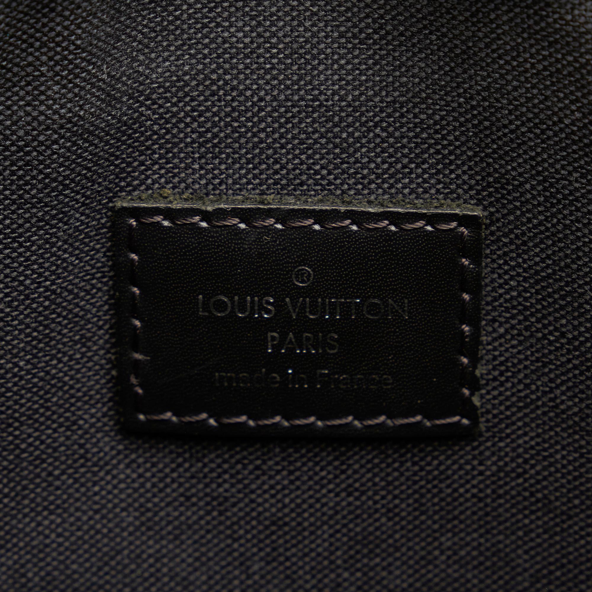 Louis Vuitton Damier Graphite Tadao PM (SHG-27FjjL)