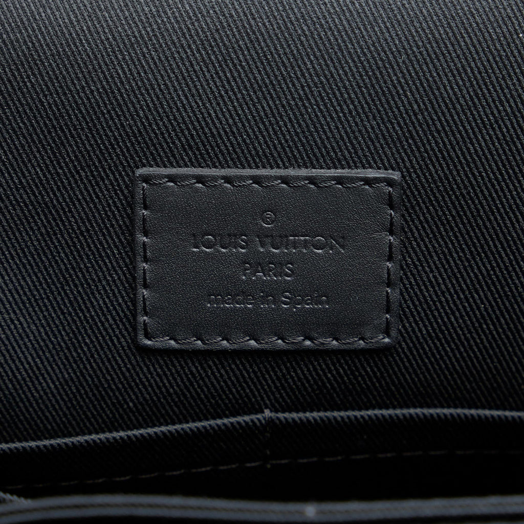 Louis Vuitton Damier Infini District MM (SHG-Um8soz)