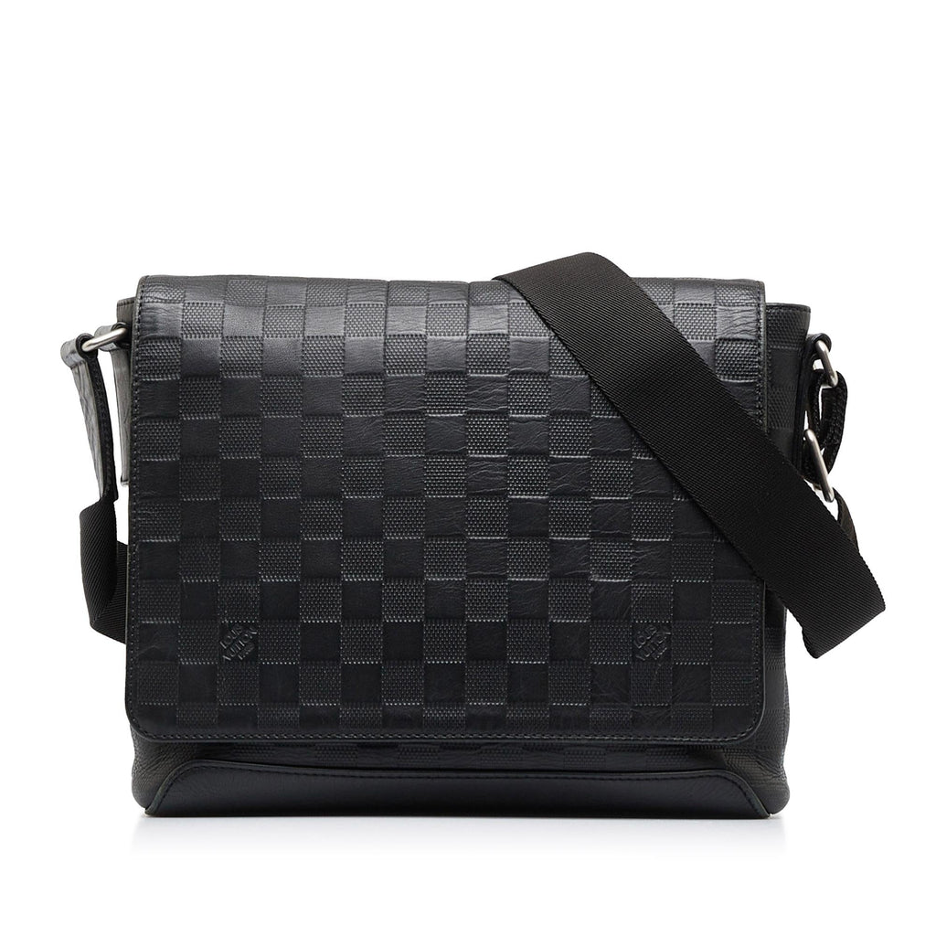 Louis Vuitton Damier Infini District PM (SHG-CUUbVe)