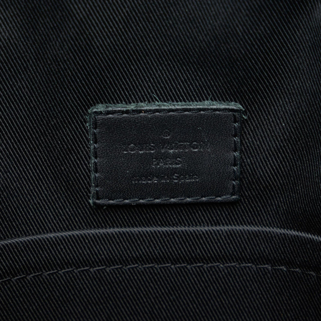 Louis Vuitton Damier Infini District PM (SHG-CUUbVe)