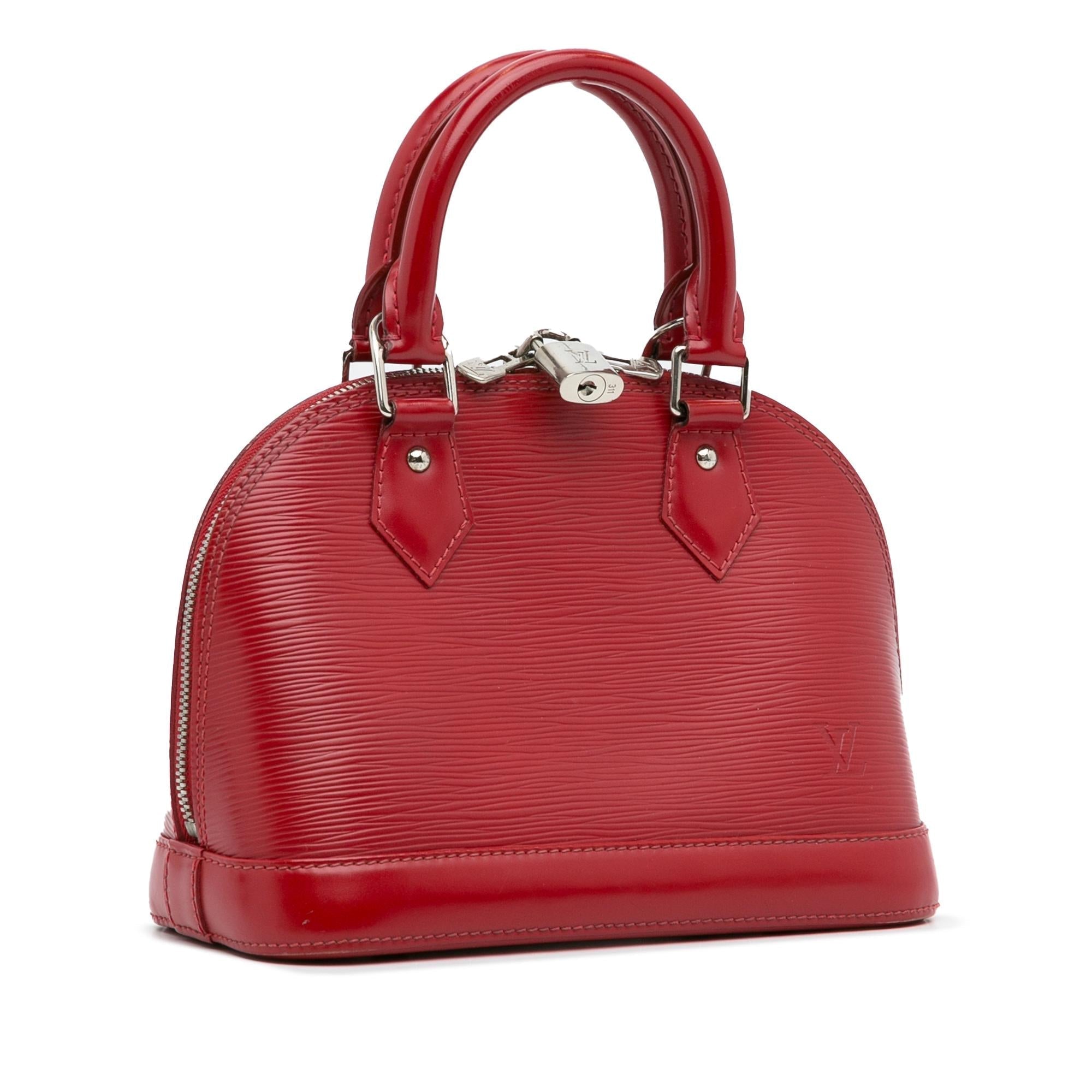 Louis Vuitton Epi Alma BB (SHG-x4Twy2)
