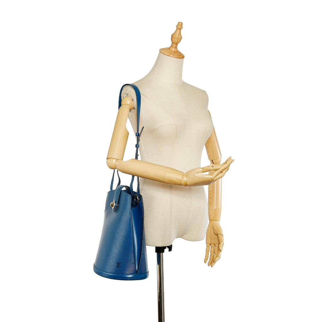 Louis Vuitton Epi Cluny (SHG-24417)