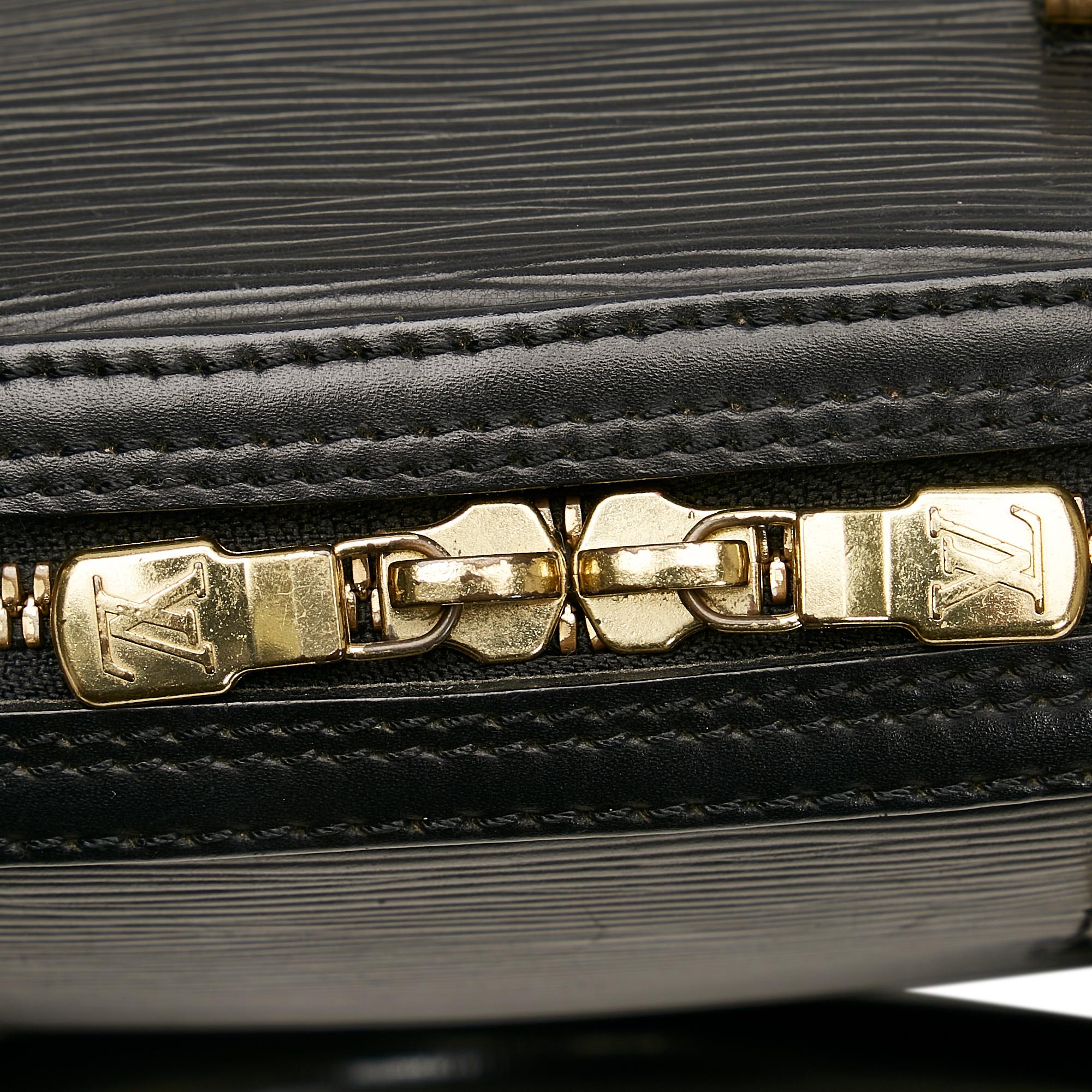 Louis Vuitton Epi Jasmine (SHG-14qPWc)