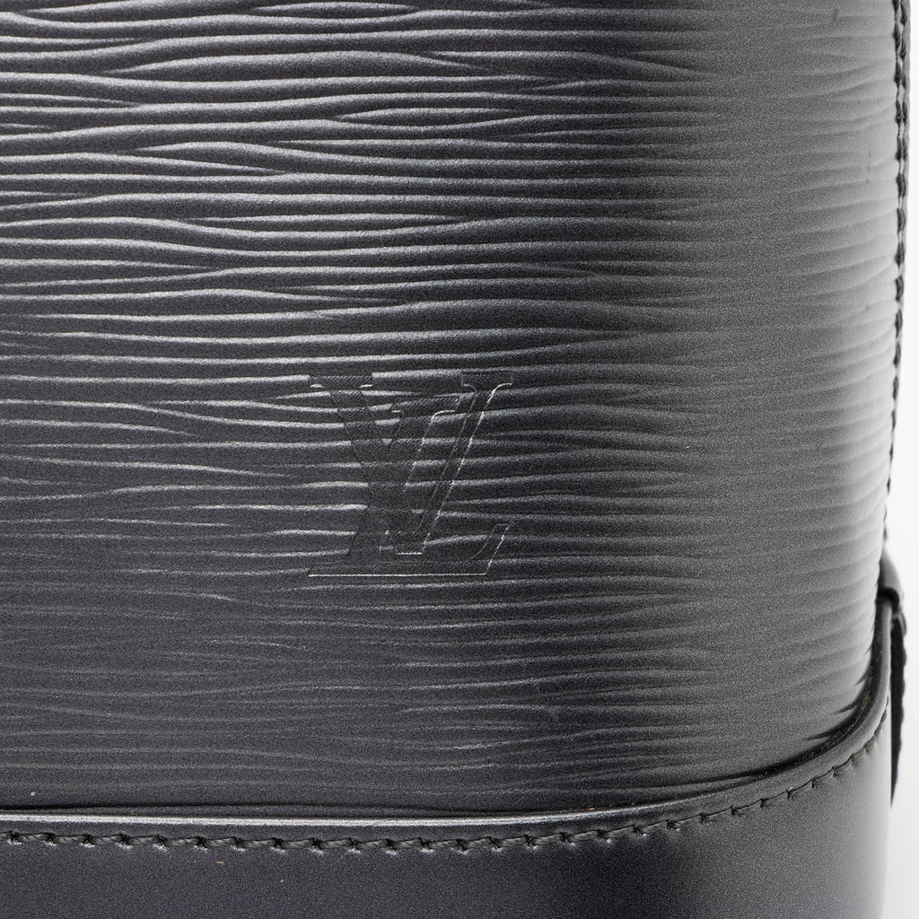 Louis Vuitton Epi Leather Alma PM Satchel (SHF-3EIVvU)
