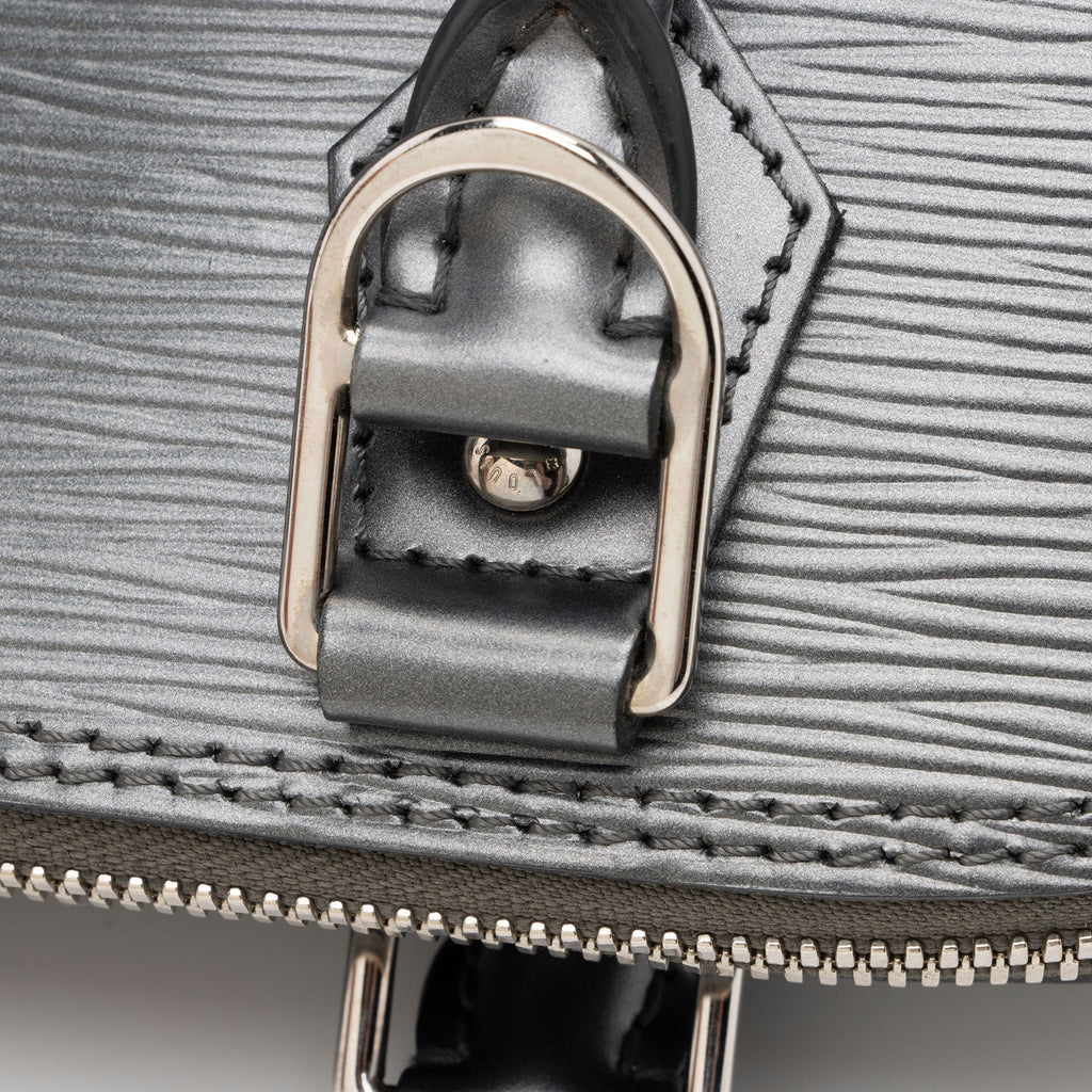 Louis Vuitton Epi Leather Alma PM Satchel (SHF-3EIVvU)