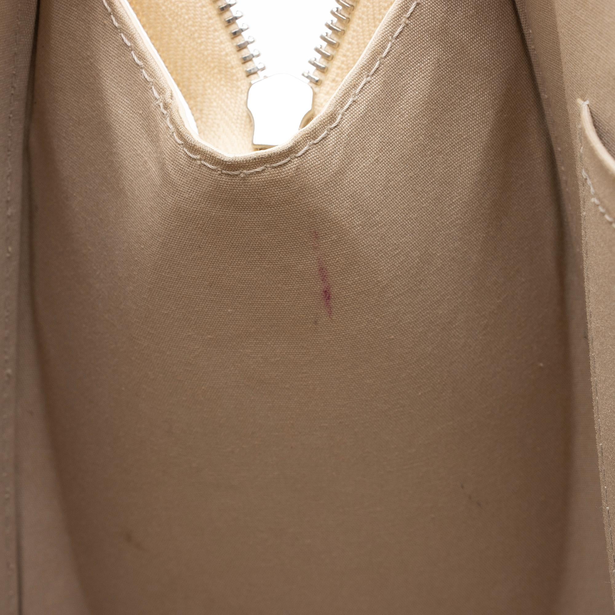 Louis Vuitton Epi Leather Brea MM Satchel (SHF-PVTLLI)