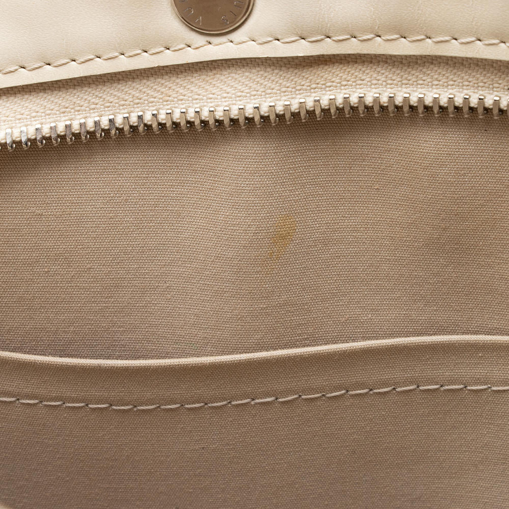 Louis Vuitton Epi Leather Brea MM Satchel (SHF-PVTLLI)