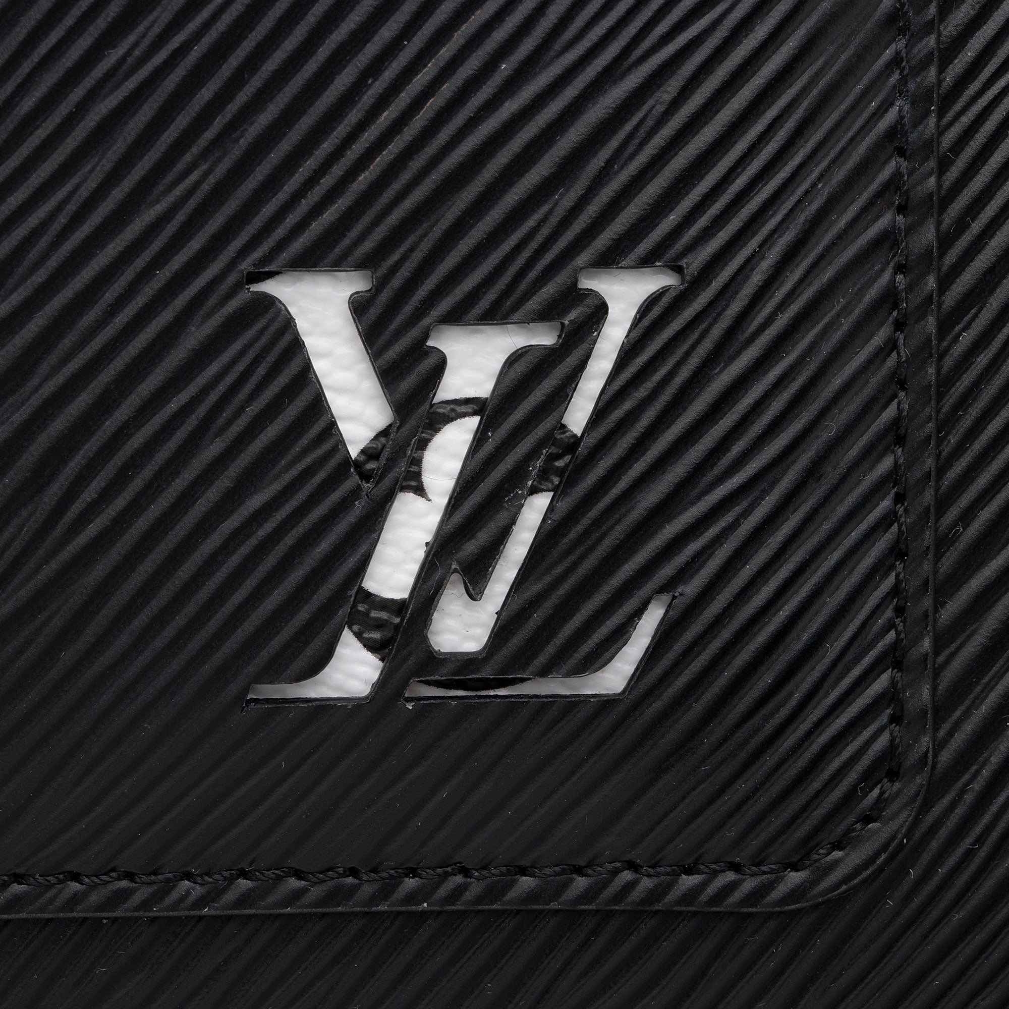 Louis Vuitton Epi Leather Marelle Shoulder Bag (SHF-WhQeAI)