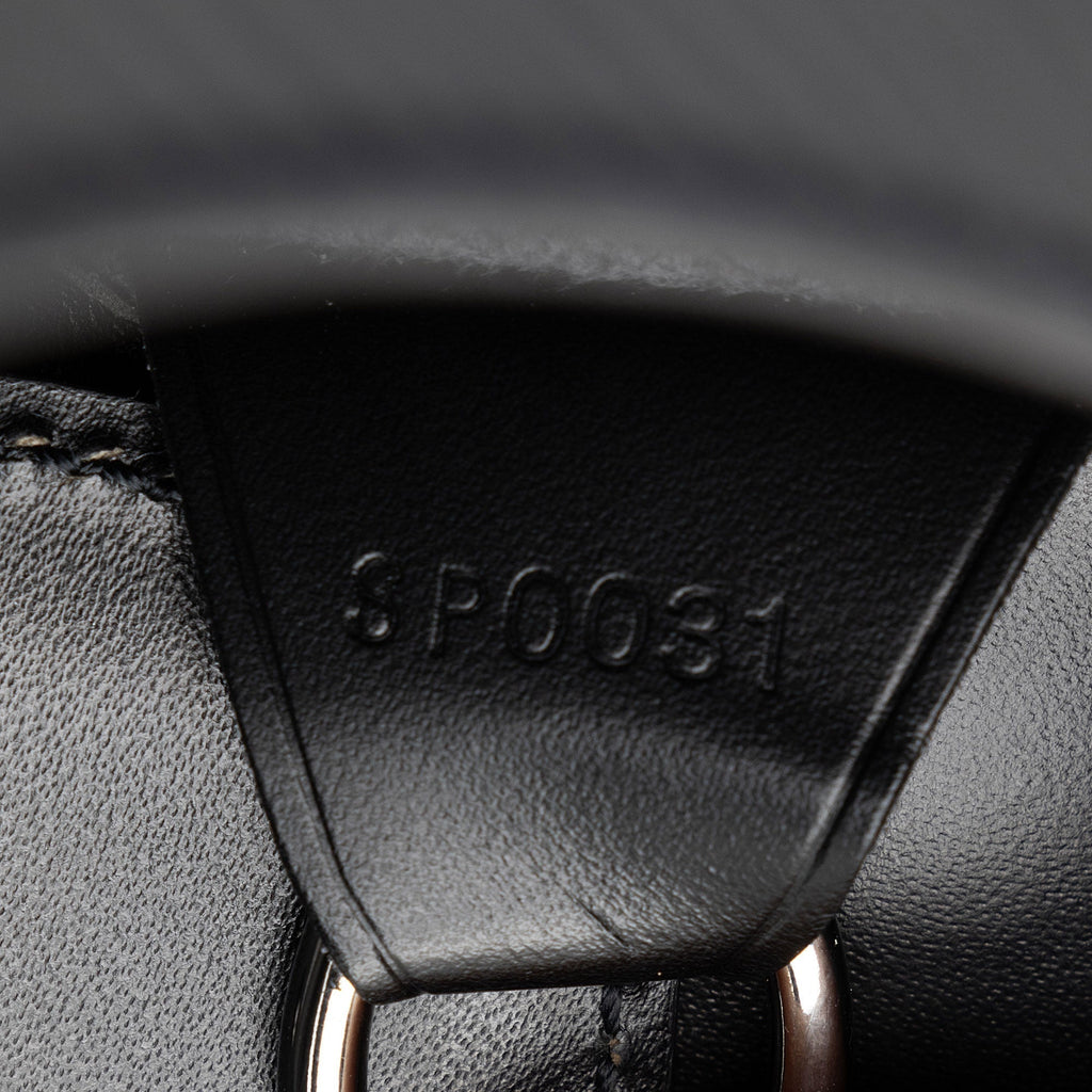 Louis Vuitton Epi Leather Verseau Shoulder Bag (SHF-joIVrH)