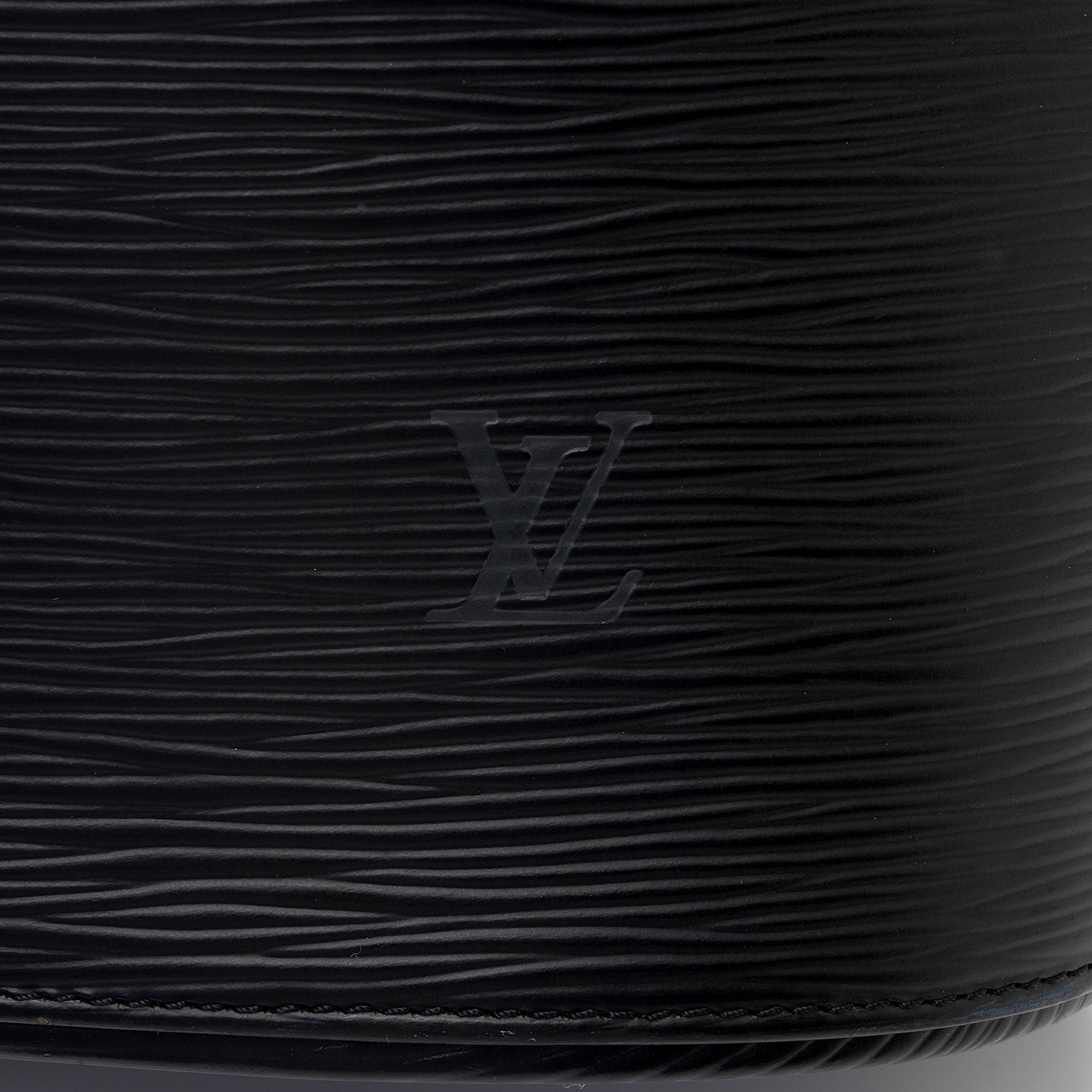 Louis Vuitton Epi Leather Verseau Shoulder Bag (SHF-joIVrH)