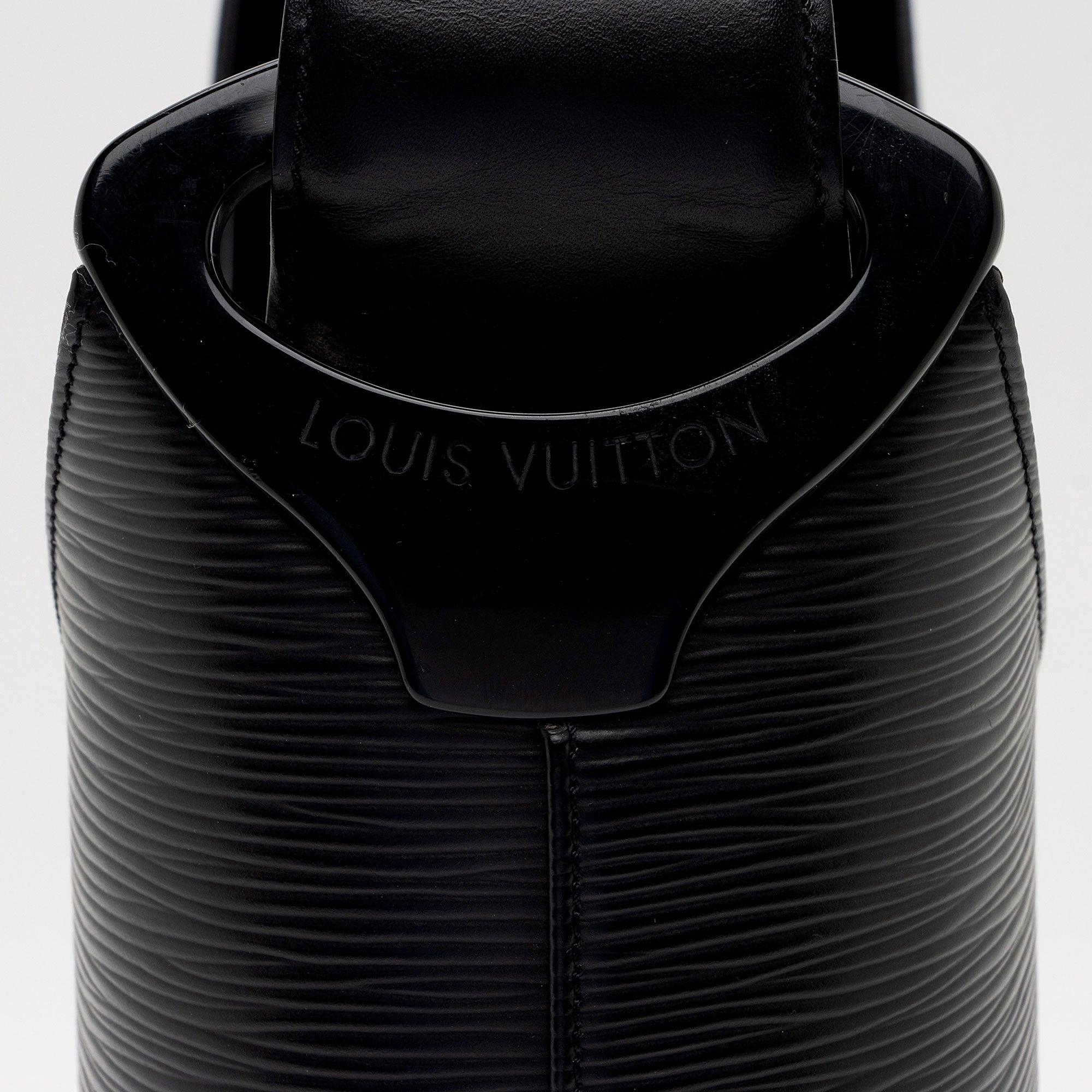 Louis Vuitton Epi Leather Verseau Shoulder Bag (SHF-joIVrH)