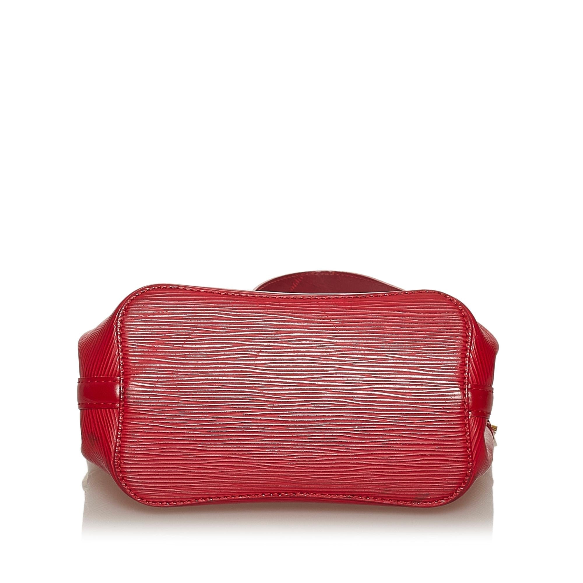 Louis Vuitton Epi Mandara PM (SHG-28807)