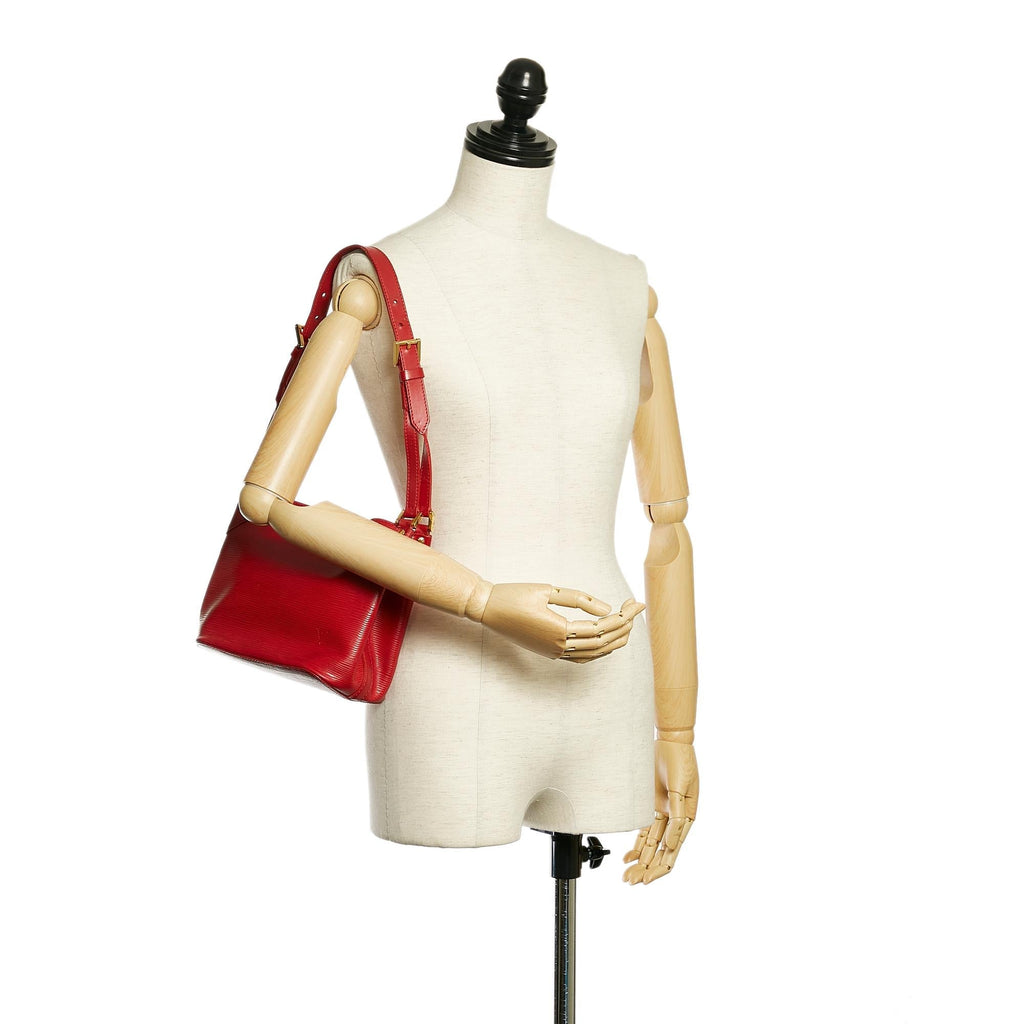 Louis Vuitton Epi Mandara PM (SHG-28807)