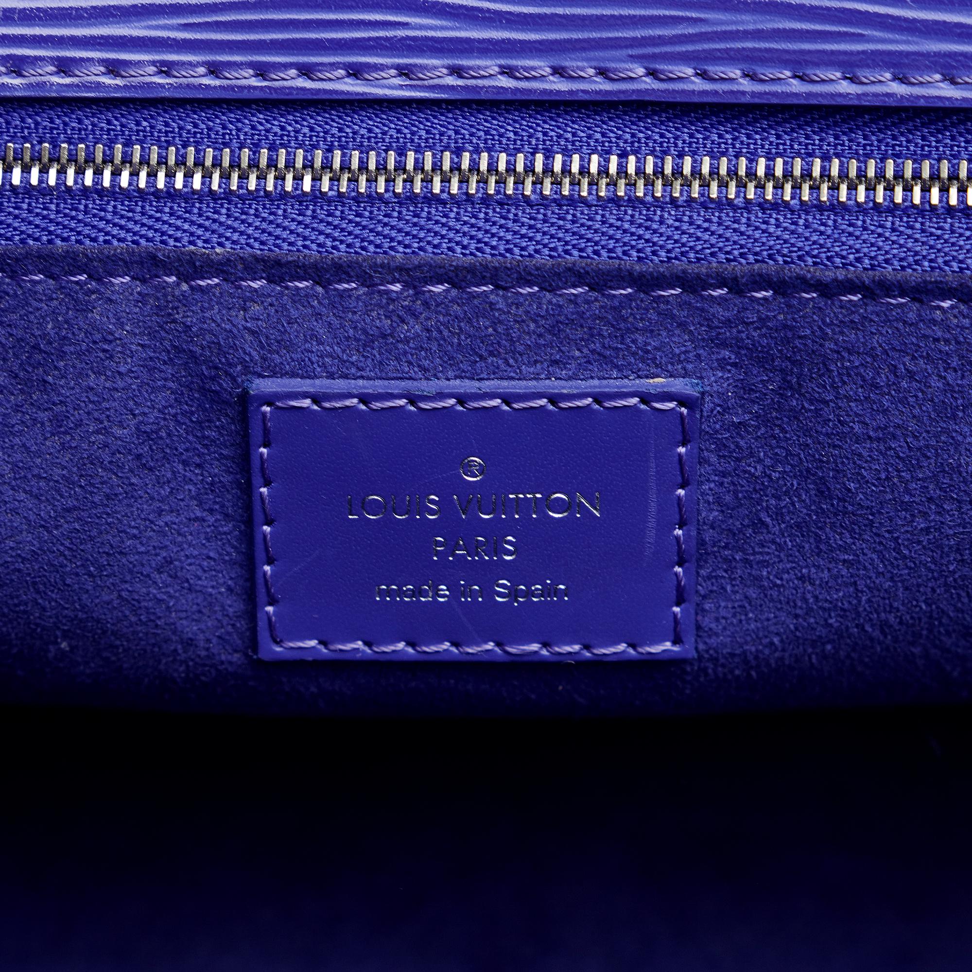 Louis Vuitton Epi Marly BB (SHG-hwh5L6)