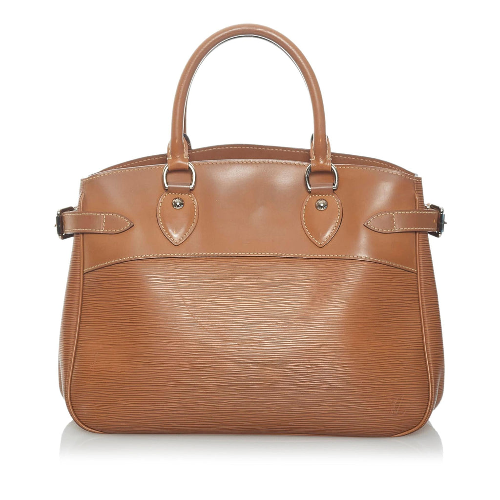 Louis Vuitton Epi Passy PM (SHG-31190)