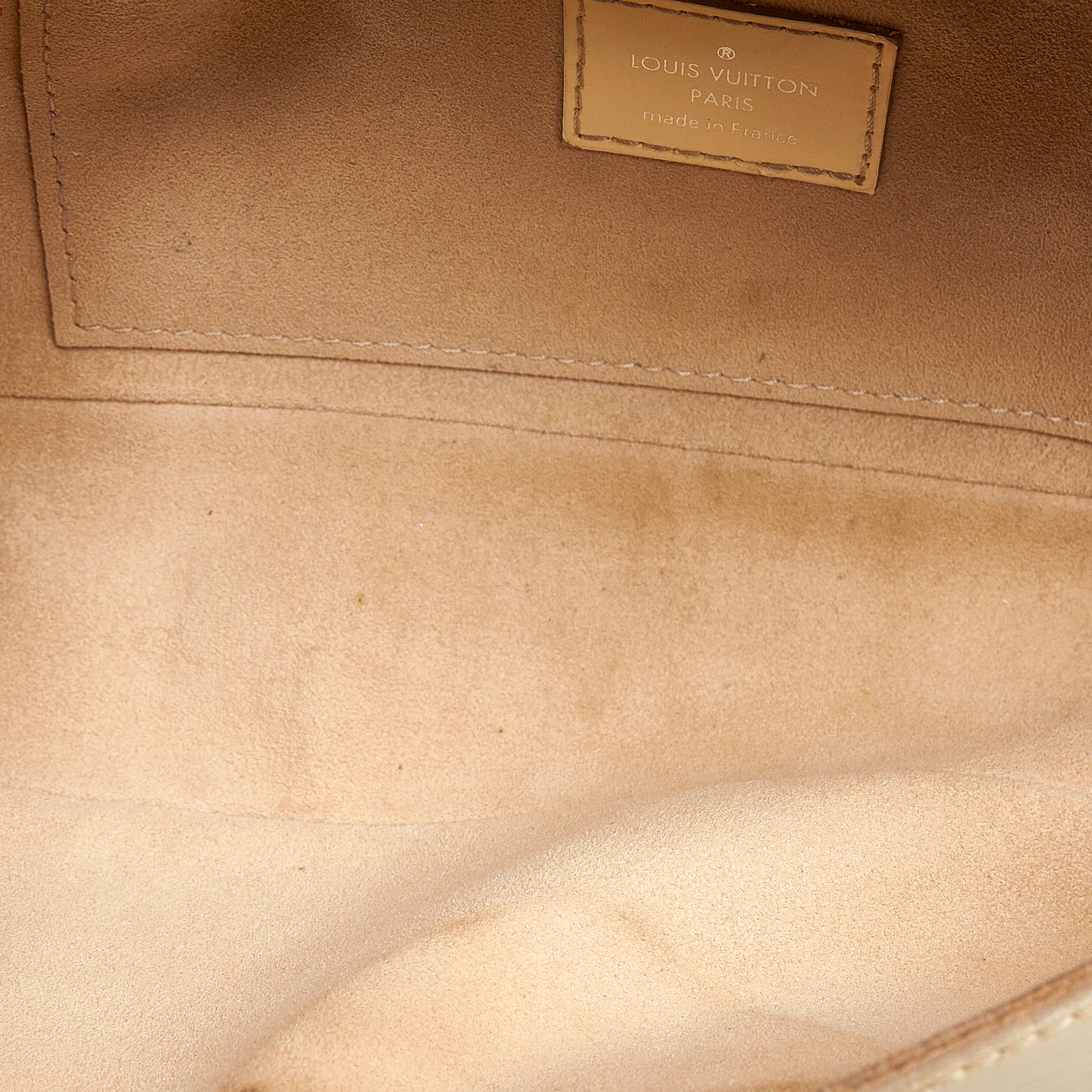 Louis Vuitton Epi Pochette Montaigne (SHG-31755)