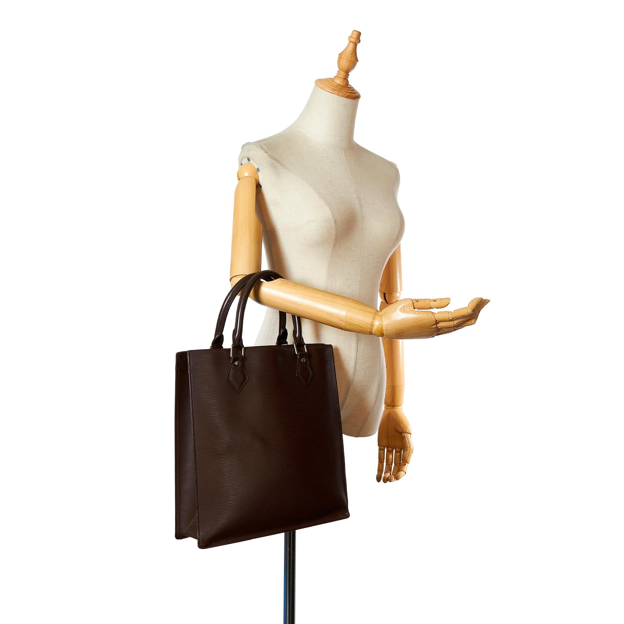 Louis Vuitton Epi Sac Plat PM (SHG-tibl2g)