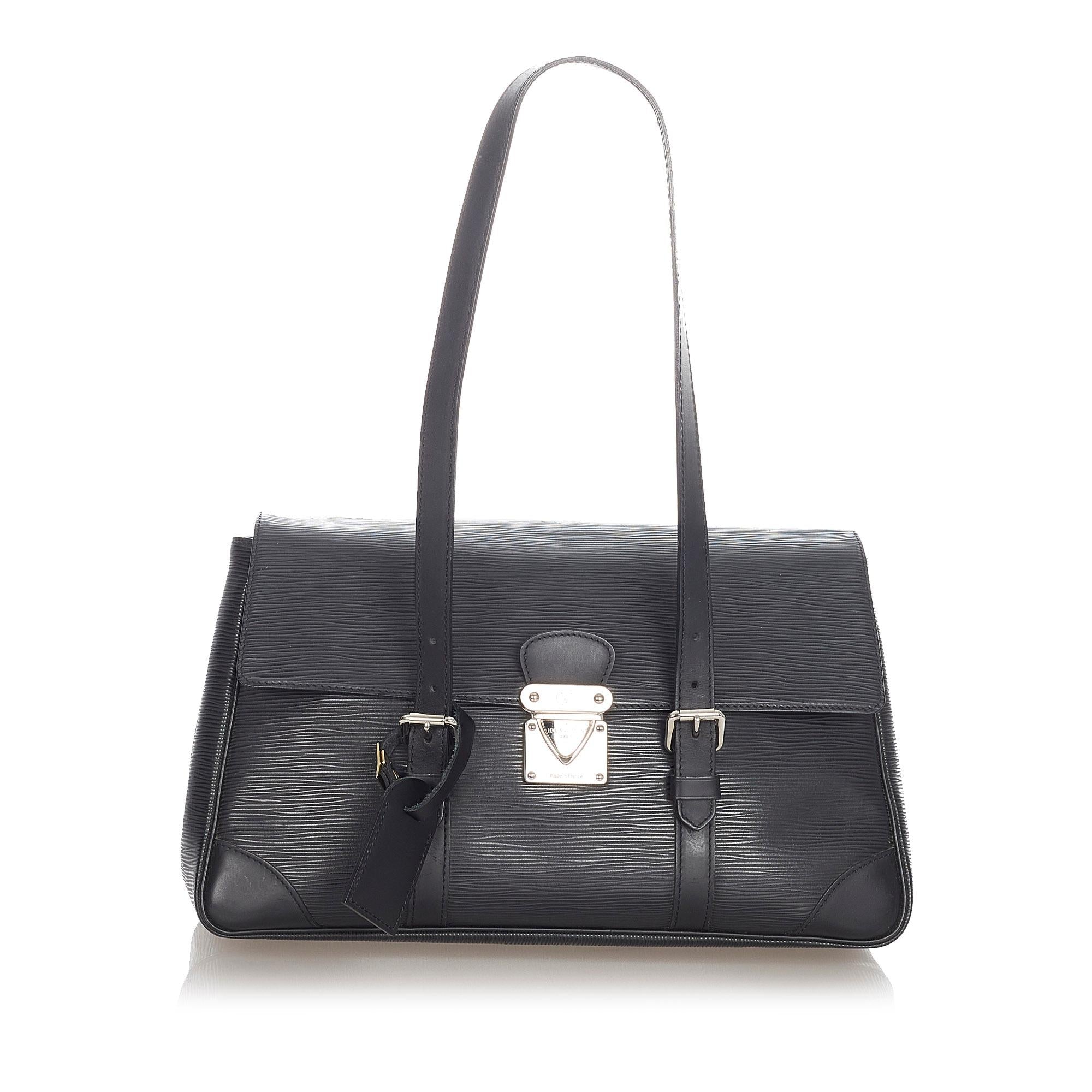 Louis Vuitton Epi Segur MM (SHG-31619)