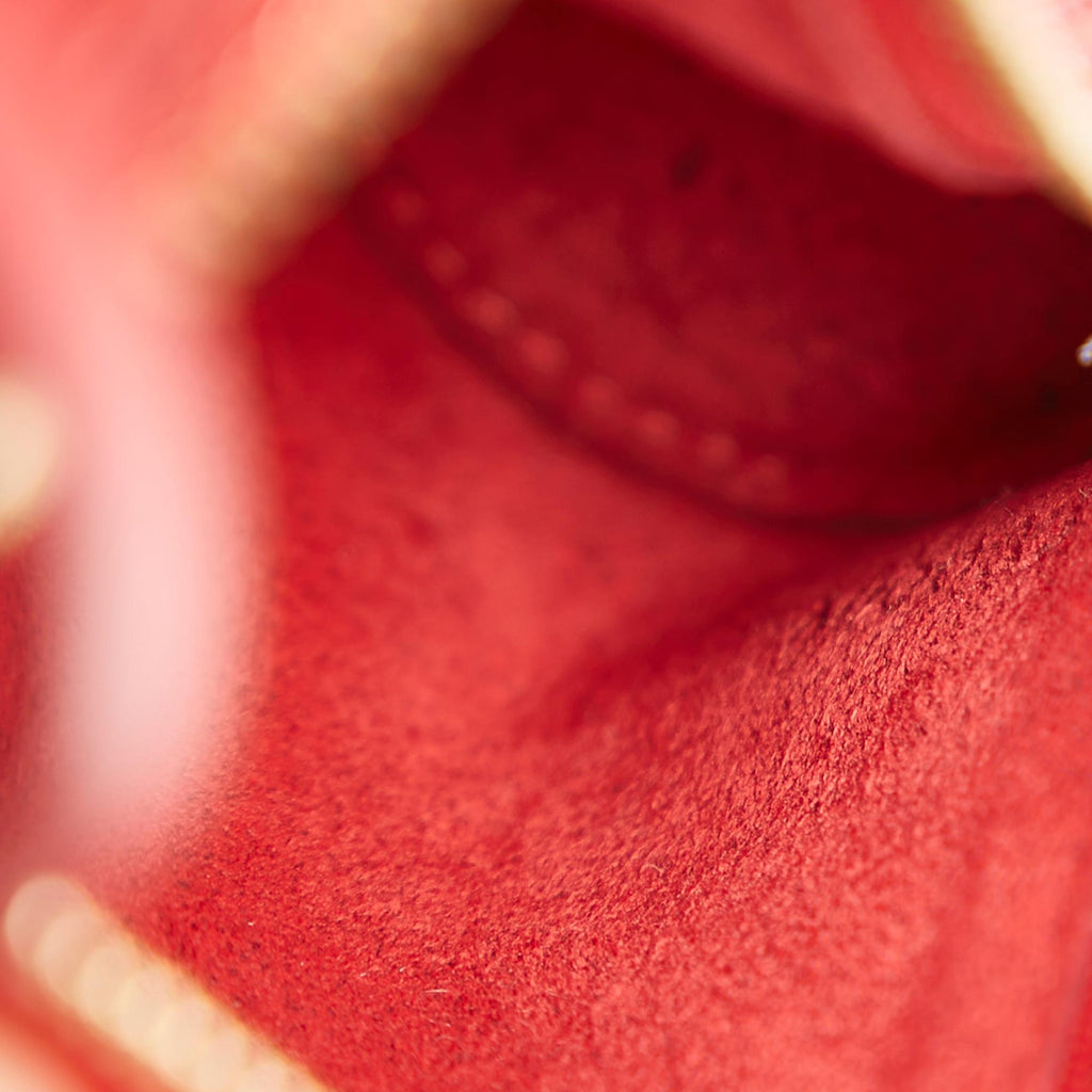 Louis Vuitton Epi Soufflot Pochette (SHG-31309)