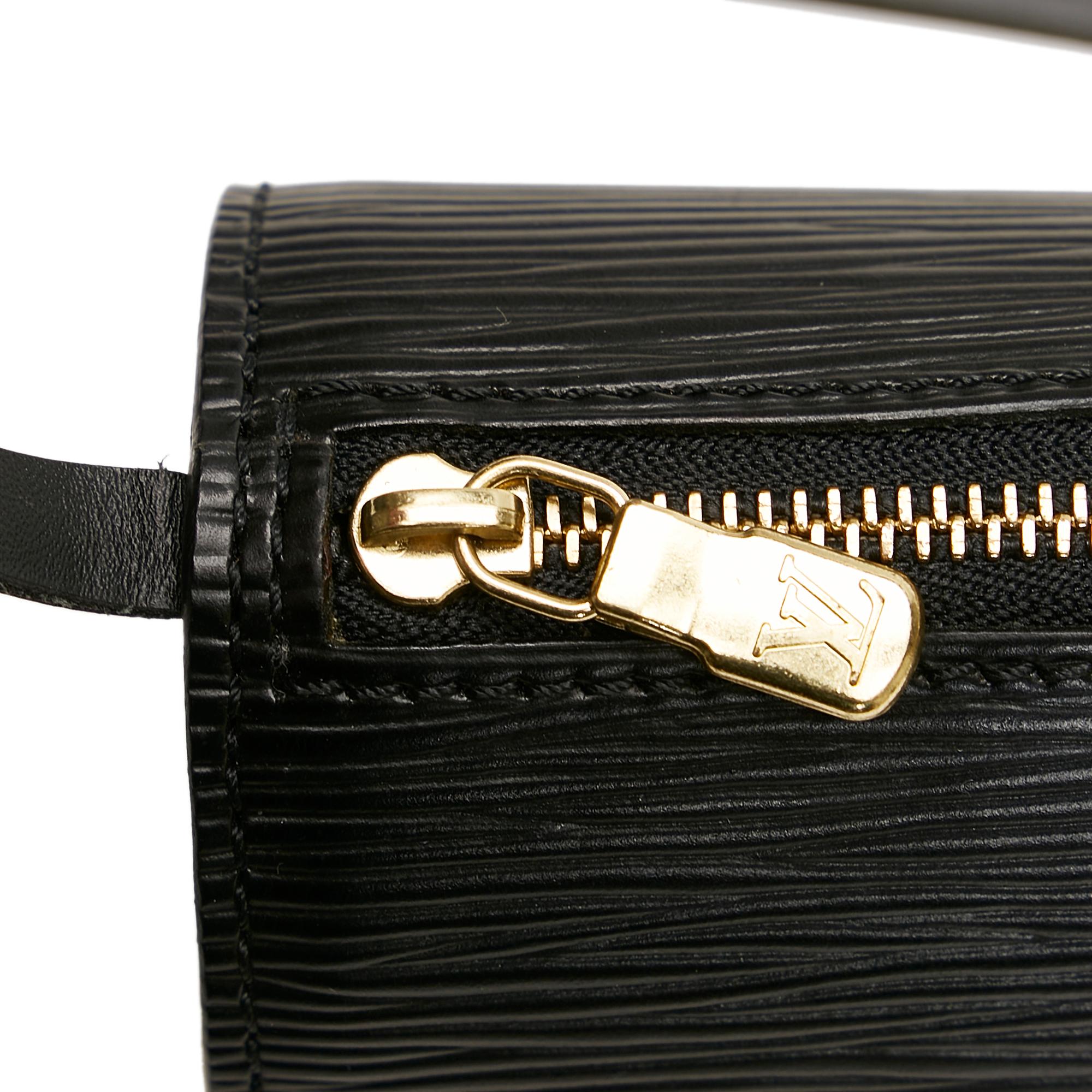 Louis Vuitton Epi Soufflot (SHG-36660)