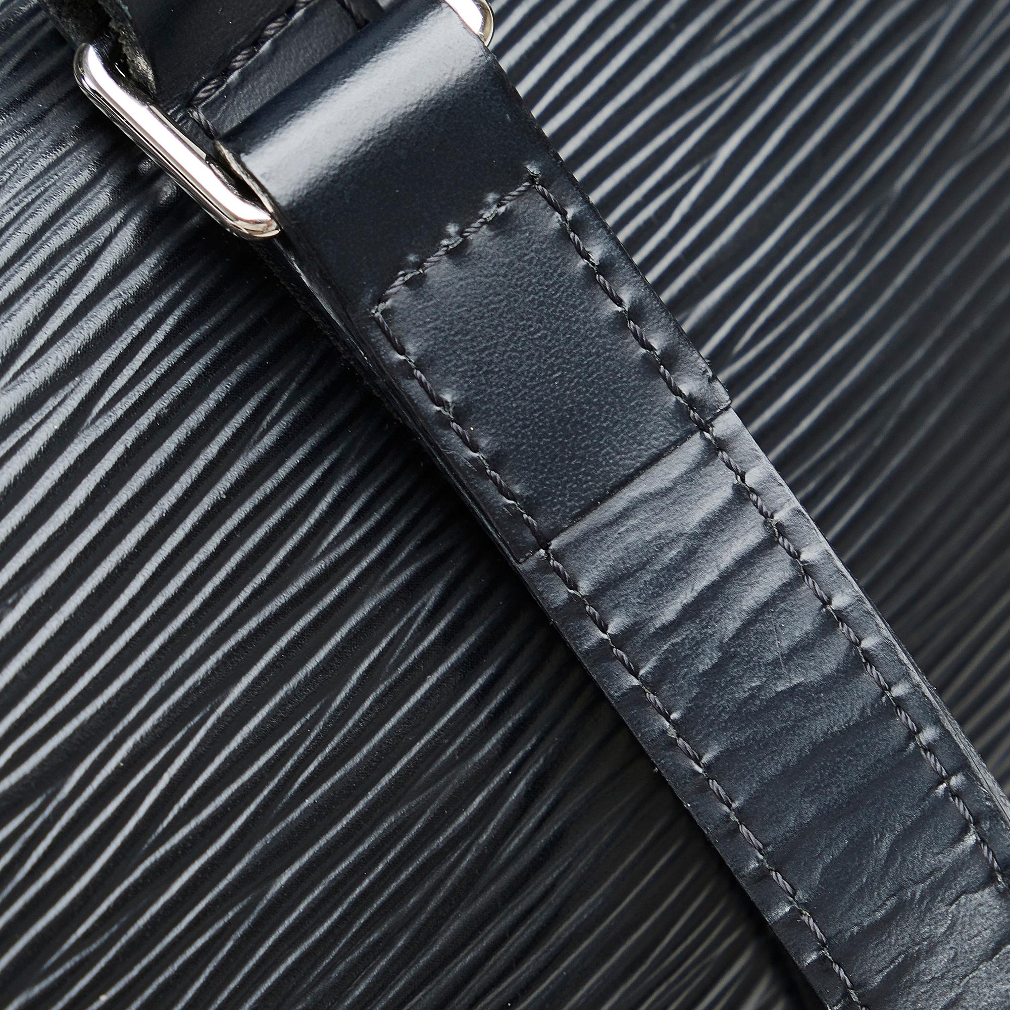 Louis Vuitton Epi Soufflot (SHG-RXDguN)