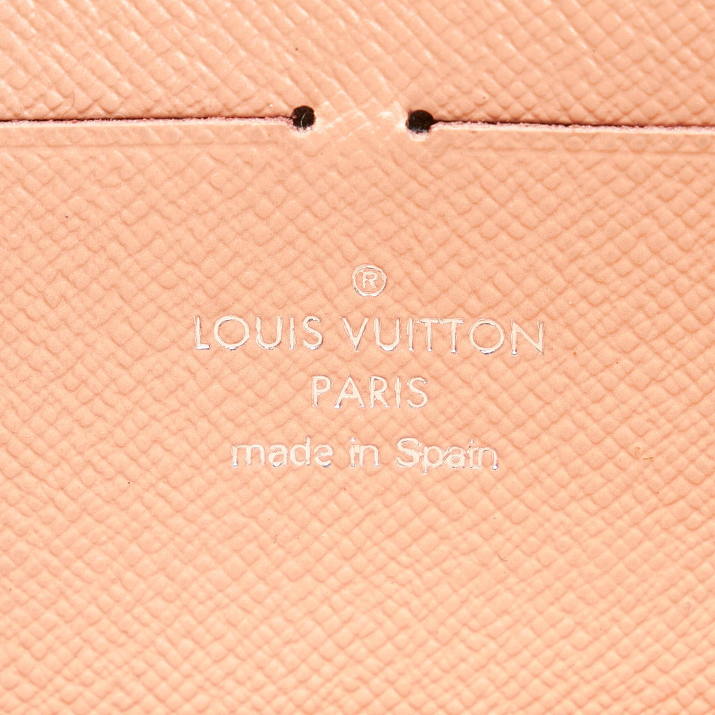 Louis Vuitton Epi Zippy Long Wallet (SHG-azBh1B)