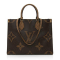 Louis Vuitton Giant Monogram Canvas Onthego MM Tote (SHF-22583)