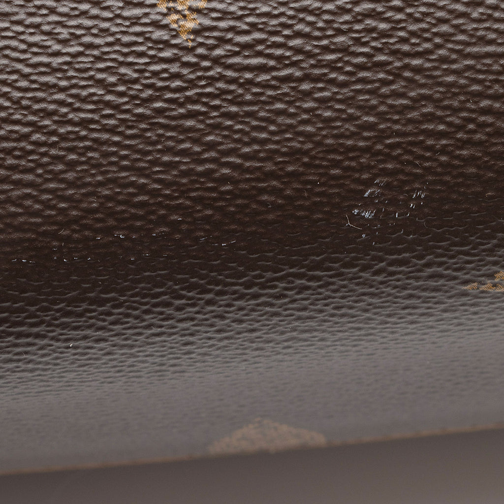 Louis Vuitton Giant Monogram Canvas Onthego MM Tote (SHF-zMPhIY)