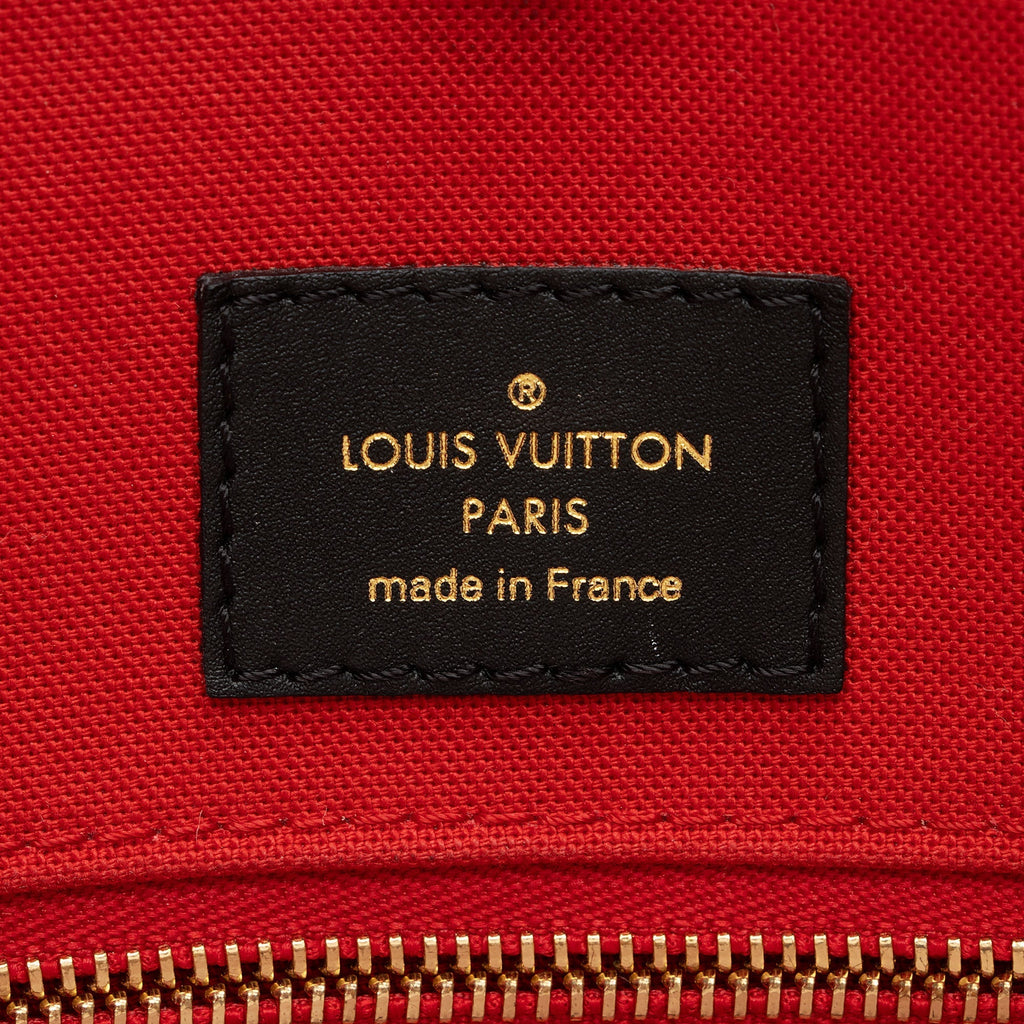 Louis Vuitton Giant Monogram Canvas Onthego MM Tote (SHF-HTs789)