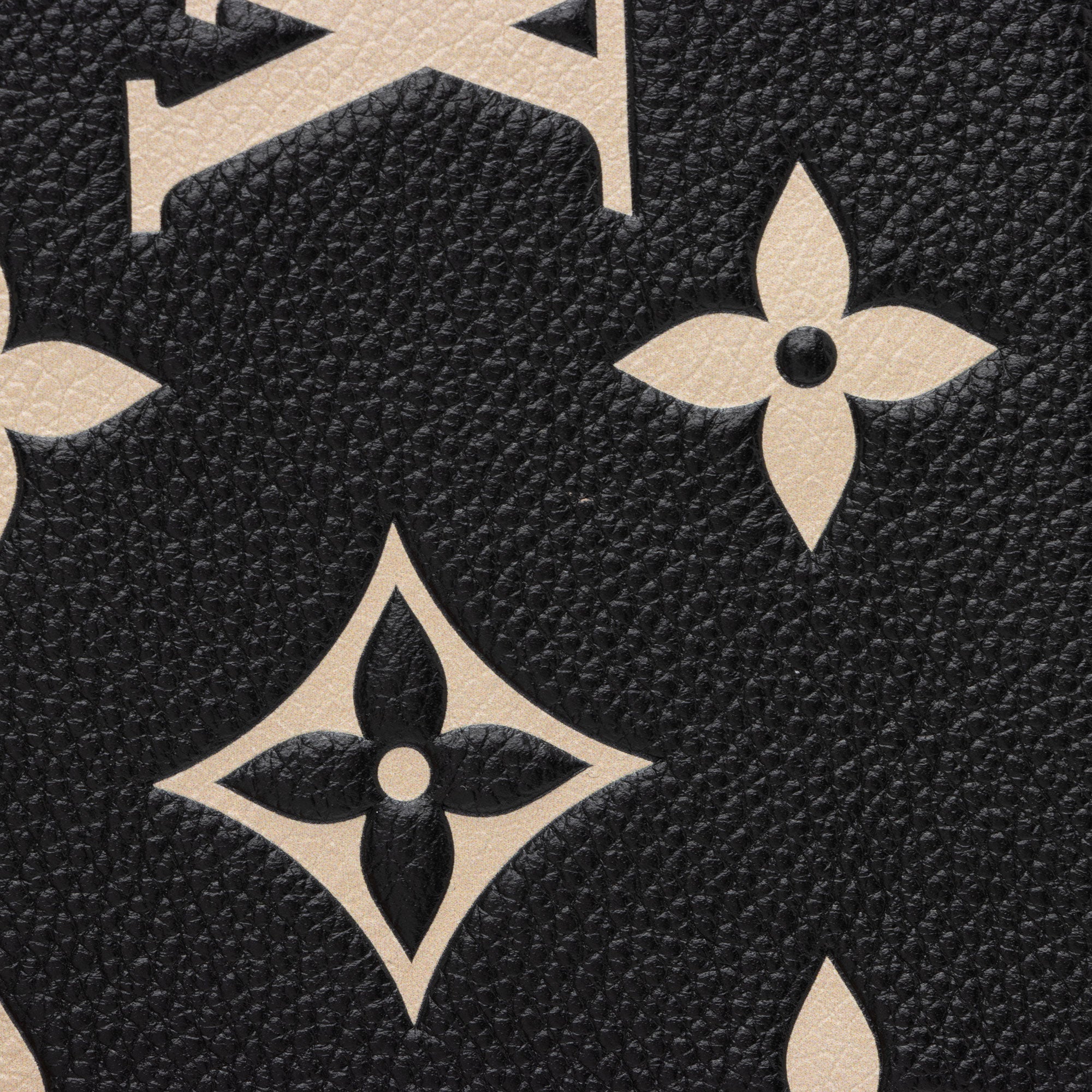 Louis Vuitton Giant Monogram Empreinte Felicie Pochette (SHF-JSrE14)