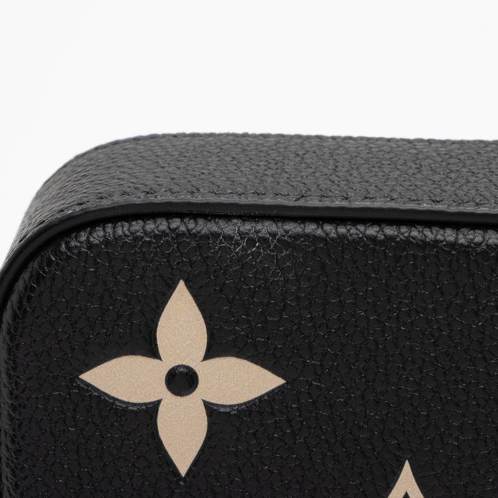 Louis Vuitton Giant Monogram Empreinte Felicie Pochette (SHF-JSrE14)