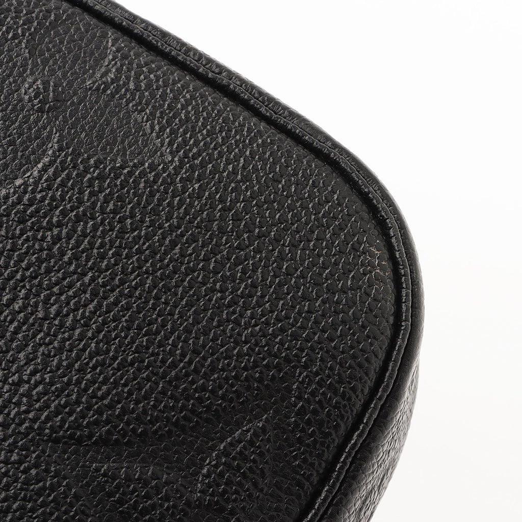 Louis Vuitton Giant Monogram Empreinte Multi-Pochette Accessoires (SHF-LNJKP0)