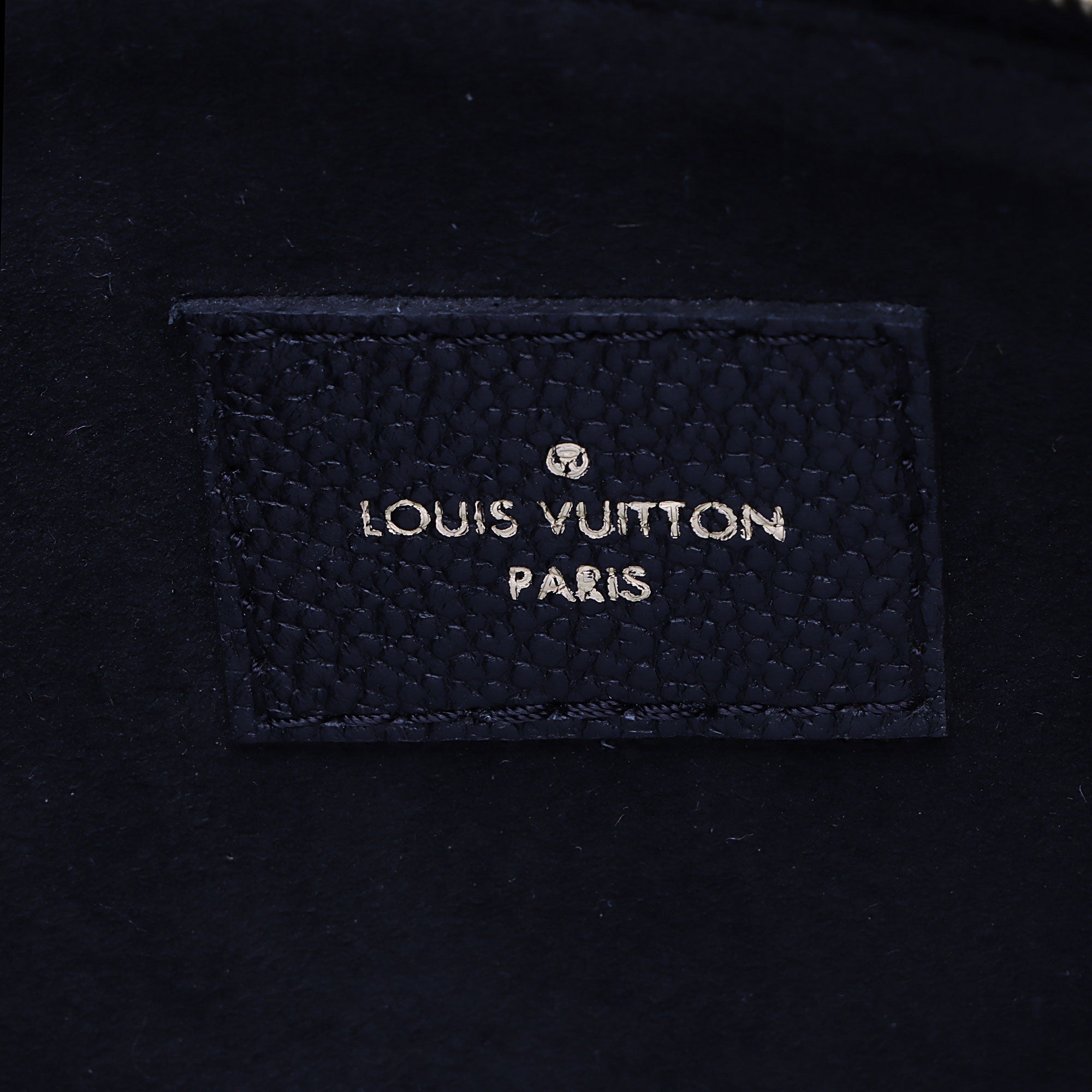 Louis Vuitton Giant Monogram Empreinte Multi-Pochette Accessoires (SHF-LNJKP0)