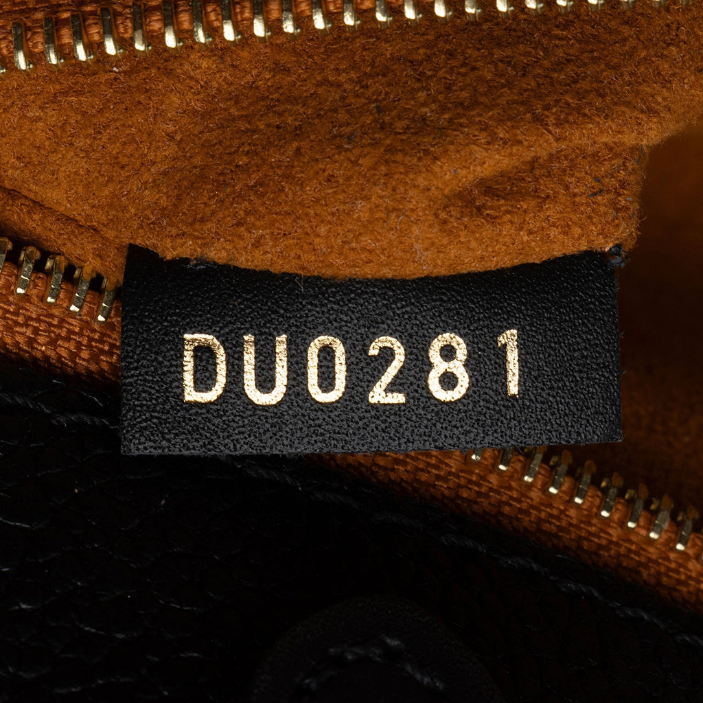 Louis Vuitton Giant Monogram Empreinte Onthego MM Tote (SHF-hWScYx)