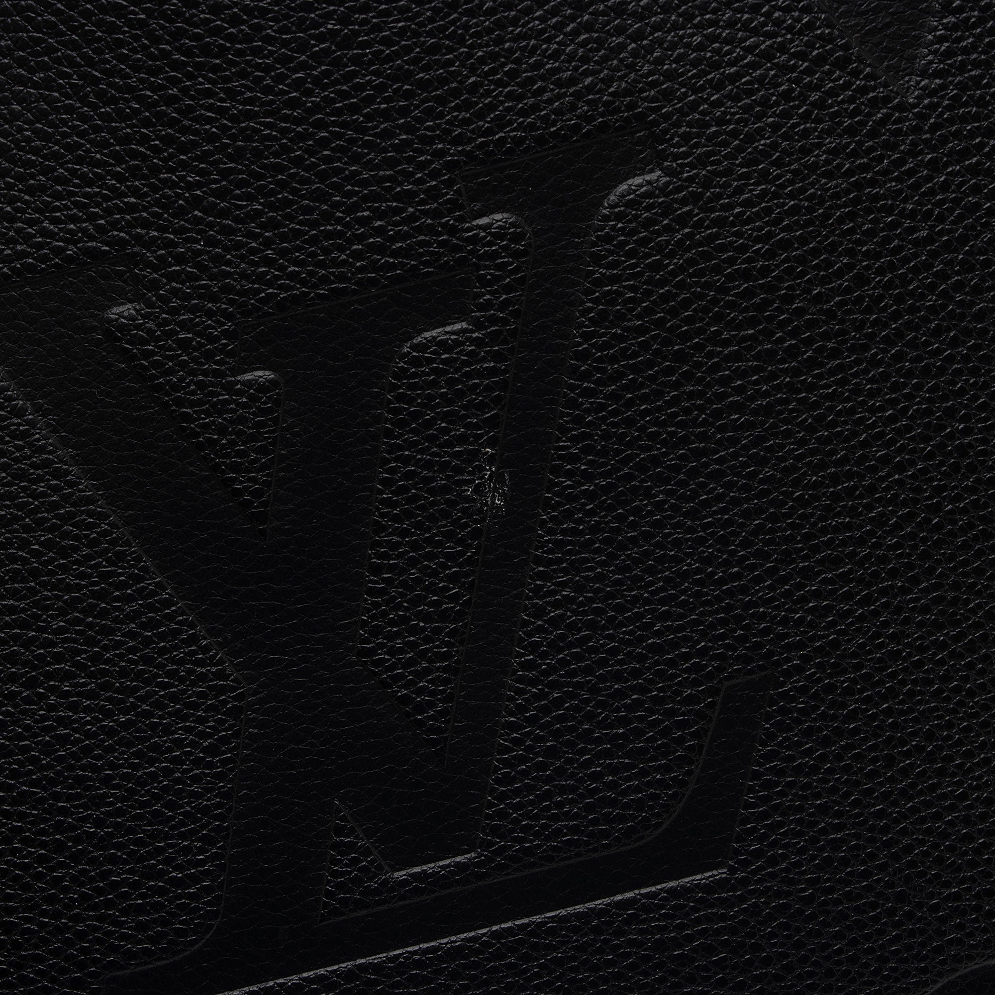 Louis Vuitton Giant Monogram Empreinte Onthego MM Tote (SHF-hWScYx)