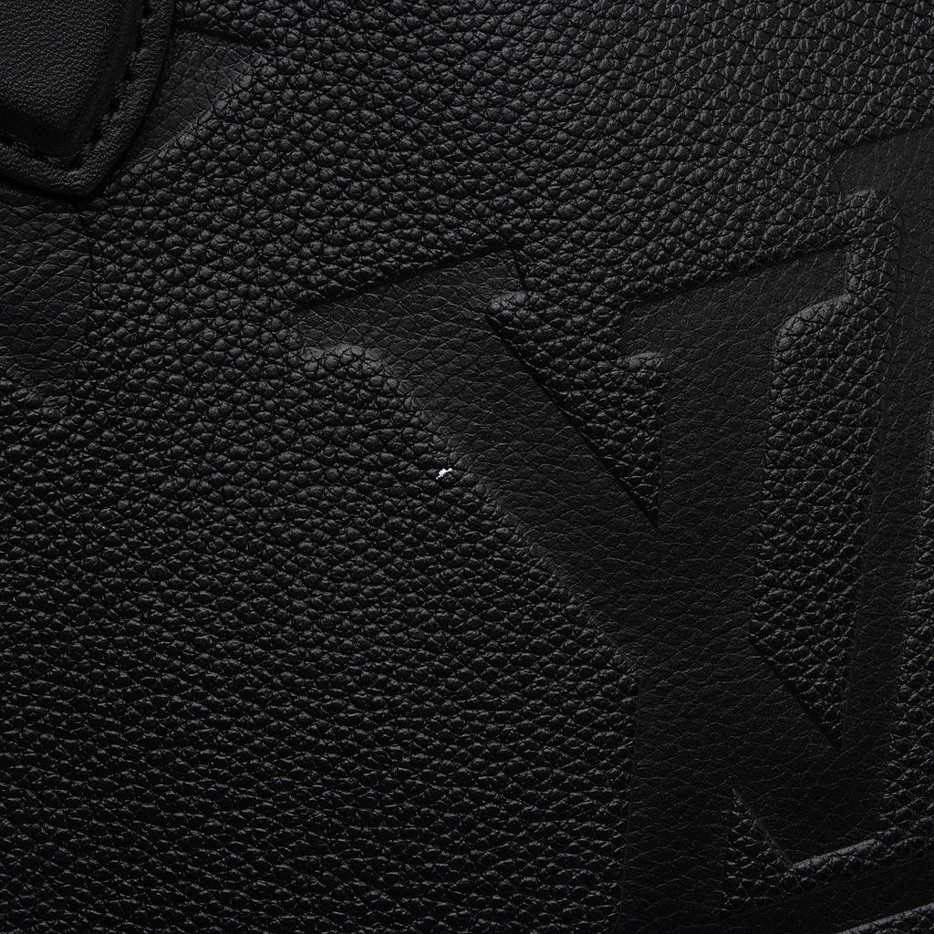 Louis Vuitton Giant Monogram Empreinte Onthego MM Tote (SHF-hWScYx)