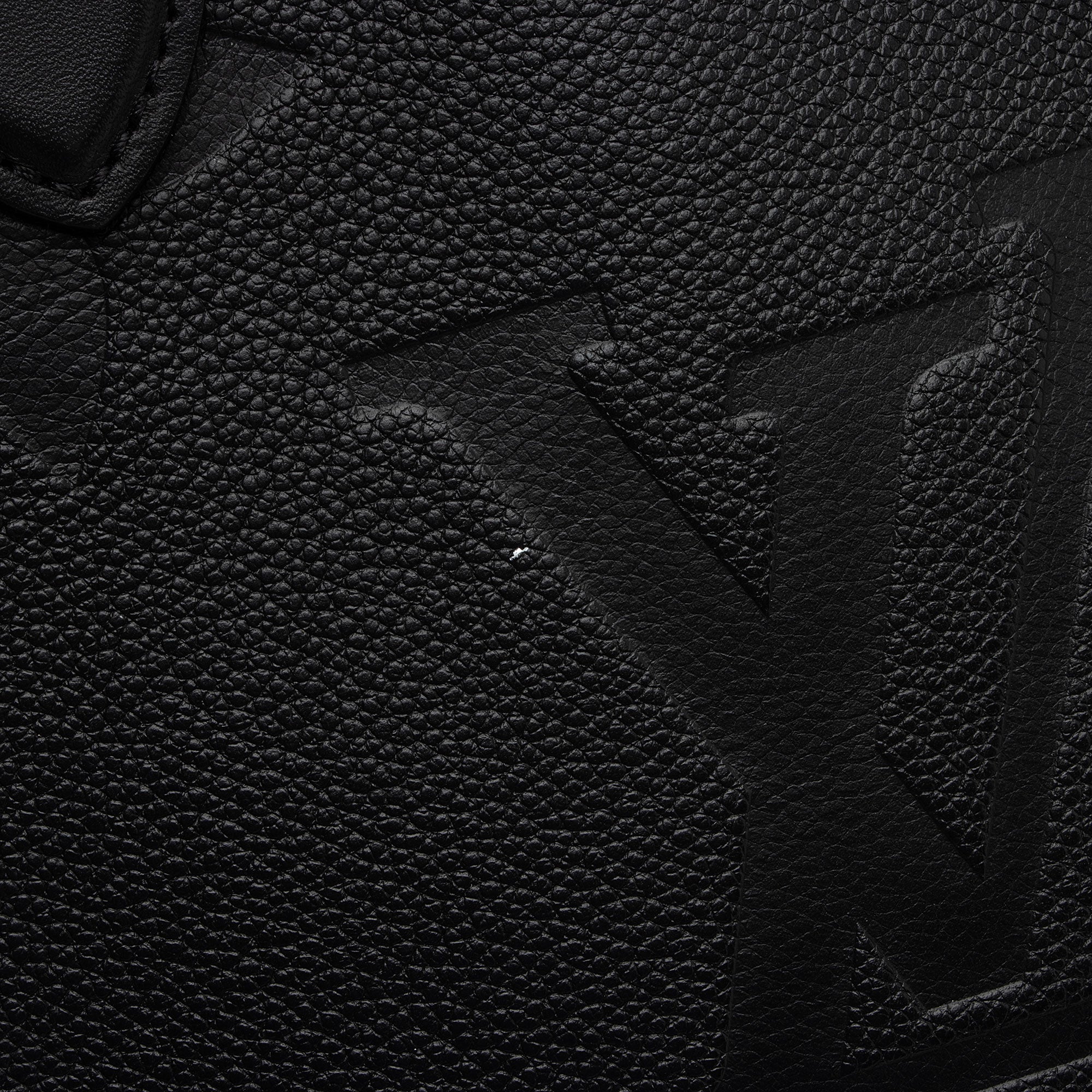 Louis Vuitton Giant Monogram Empreinte Onthego MM Tote (SHF-hWScYx)
