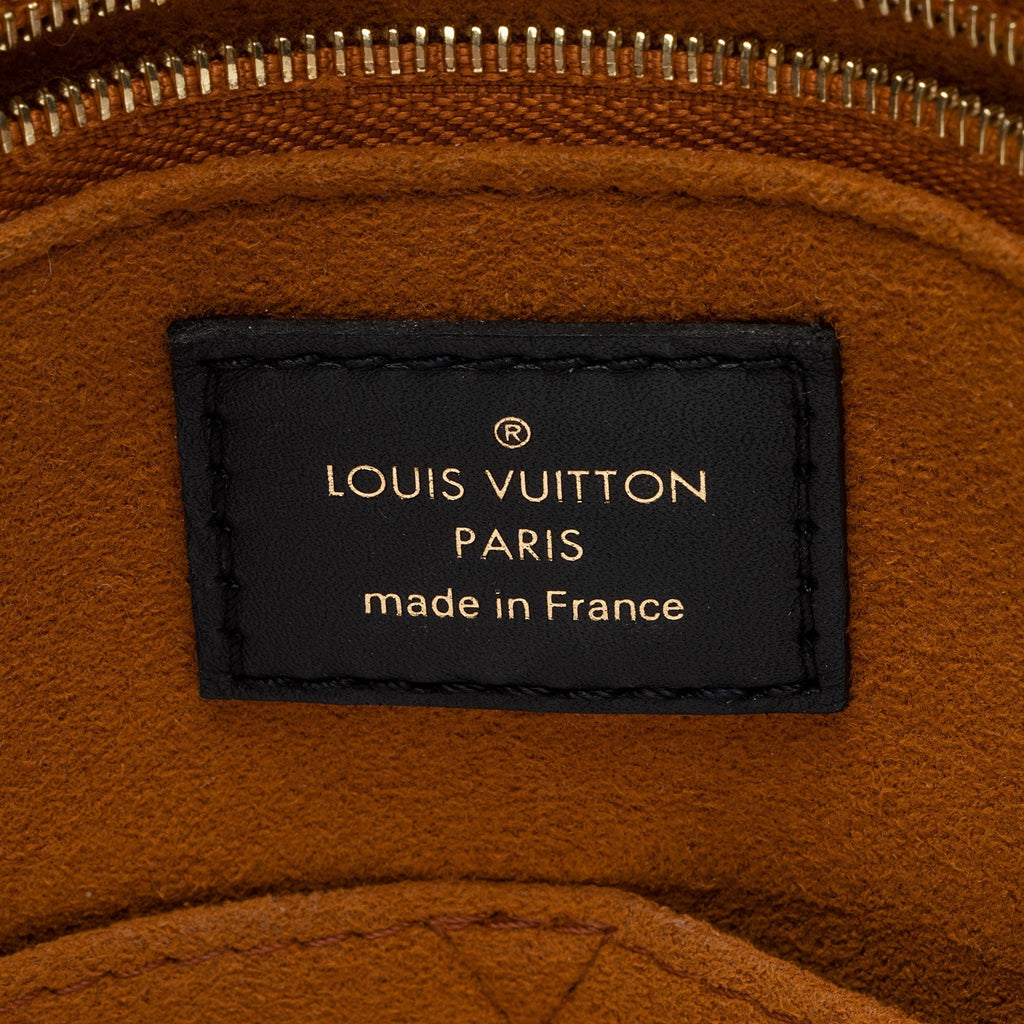 Louis Vuitton Giant Monogram Empreinte Onthego MM Tote (SHF-hWScYx)