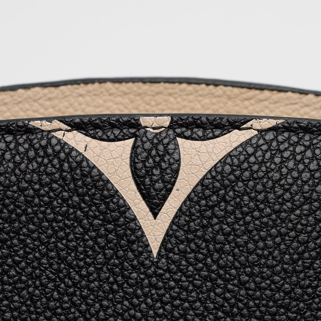 Louis Vuitton Giant Monogram Empreinte Petit Palais Tote (SHF-3fhSK5)