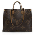 Louis Vuitton Giant Monogram Canvas Onthego GM Tote (SHF-21562)