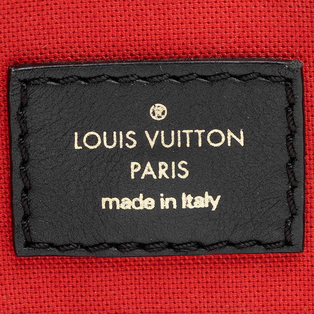 Louis Vuitton Giant Monogram Canvas Onthego GM Tote (SHF-21562)
