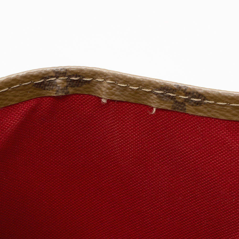 Louis Vuitton Giant Monogram Canvas Onthego MM Tote (SHF-20807)