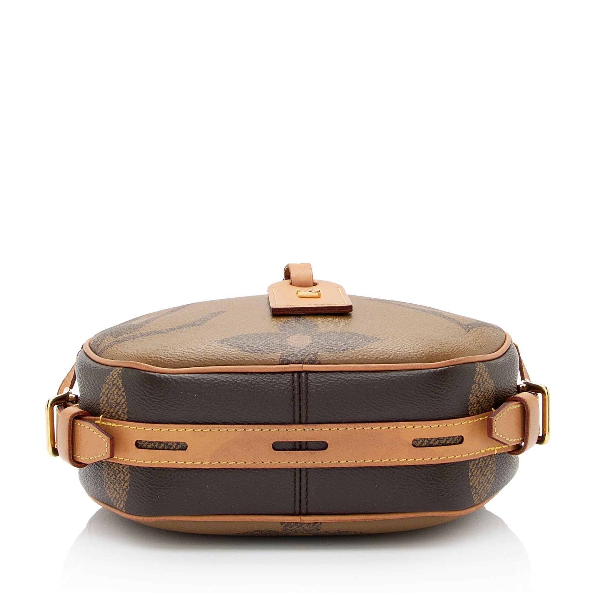 Louis Vuitton Giant Reverse Monogram Canvas Boite Chapeau Souple MM Shoulder Bag (SHF-JuvghO)