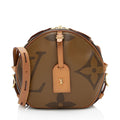 Louis Vuitton Giant Reverse Monogram Canvas Boite Chapeau Souple MM Shoulder Bag (SHF-JuvghO)