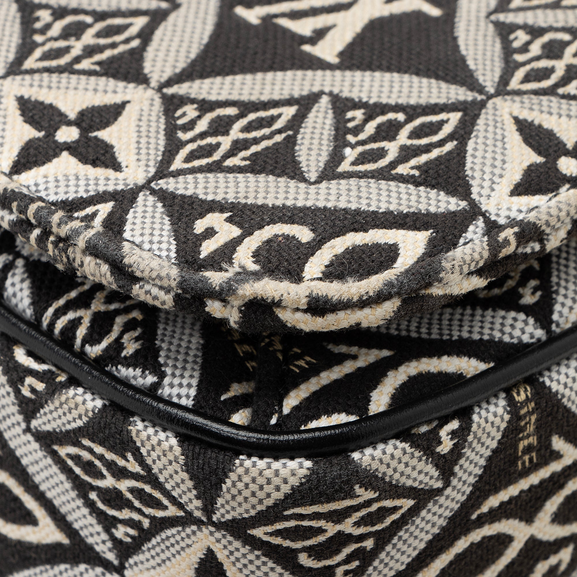 Louis Vuitton Jacquard Since 1854 Pochette Metis Shoulder Bag (SHF-22338)