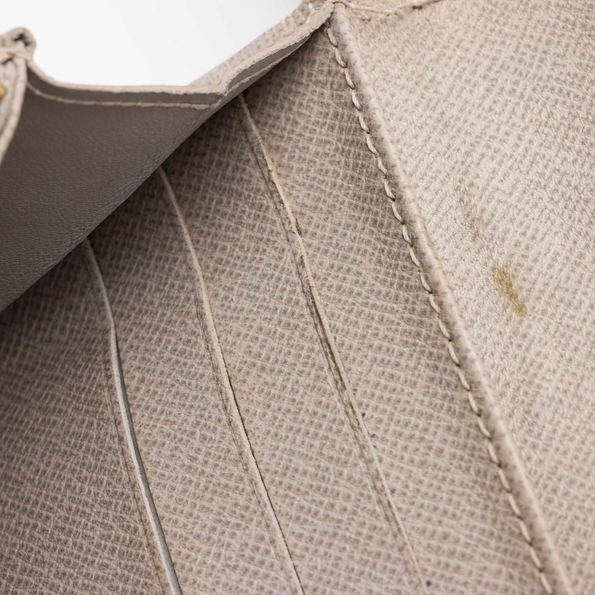 Louis Vuitton Limited Edition Monogram Canvas Dentelle Sarah Wallet (SHF-23597)