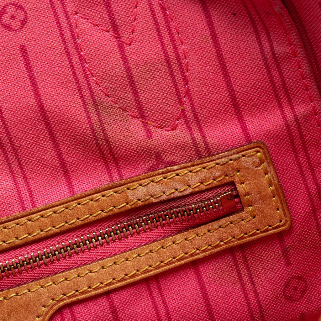 Louis Vuitton Limited Edition Monogram Canvas Roses Neverfull MM Tote (SHF-08P0EY)