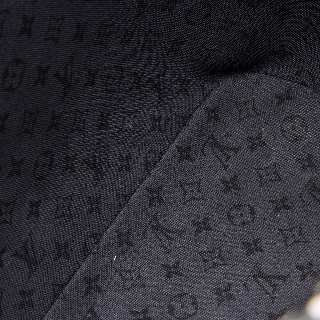Louis Vuitton Limited Edition Monogram Crafty Neverfull MM Tote (SHF-x7Ipzi)