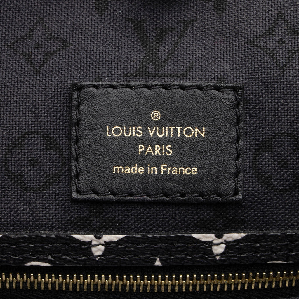 Louis Vuitton Limited Edition Monogram Crafty Neverfull MM Tote (SHF-x7Ipzi)